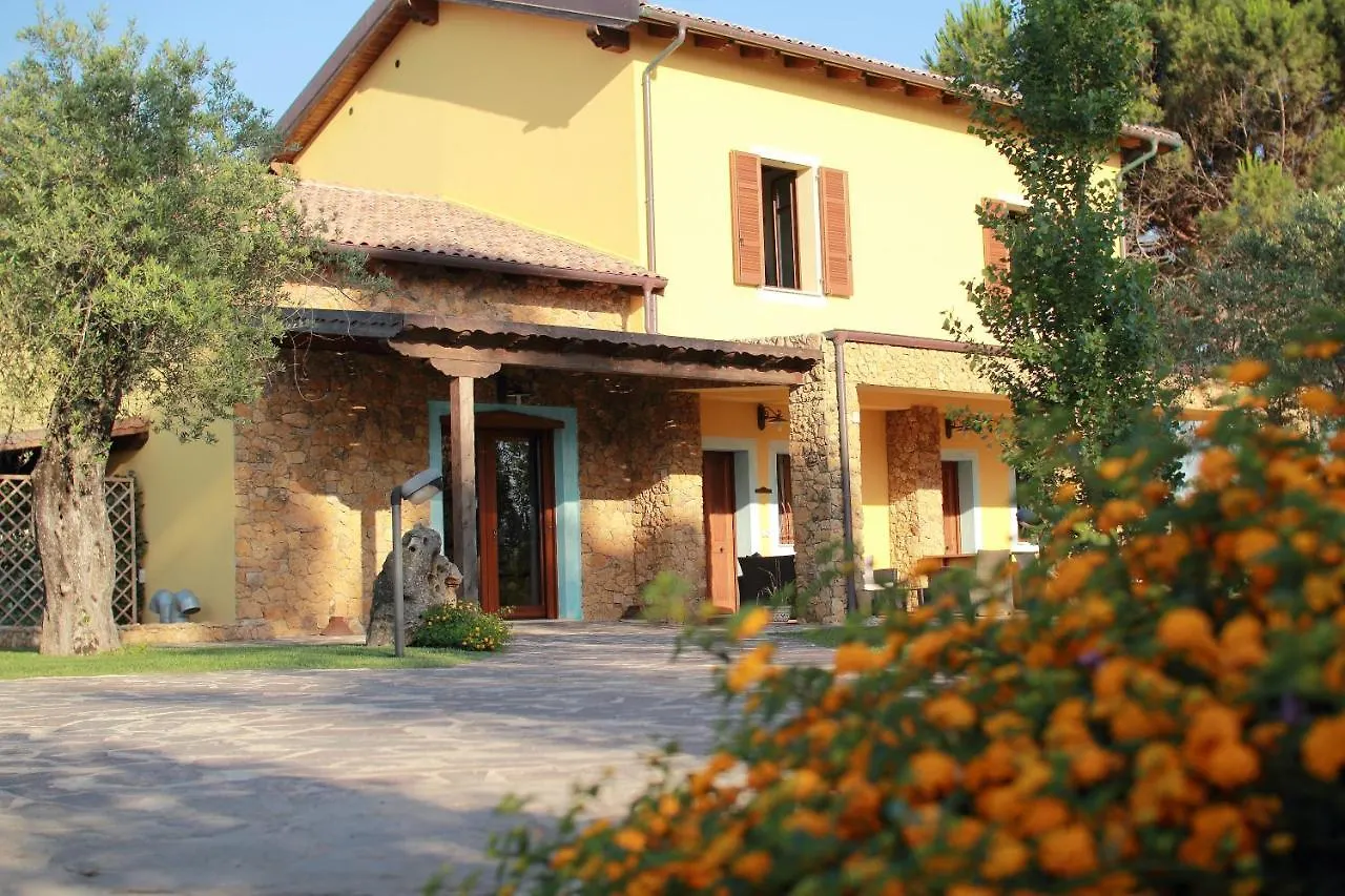 Su Passu Country House Fertilia